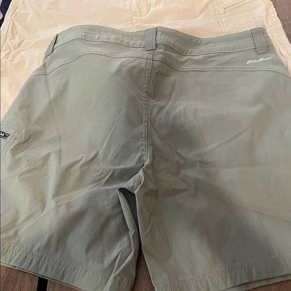Women's Eddie Bauer short $12 each or discount for multiple purchase - Picture 12 of 16